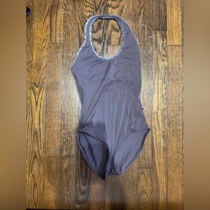Yumiko Size Small Halter Leo